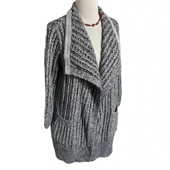 Thakoon S oversized black + white chunky knit open cardigan with pockets - Picture 2 of 5
